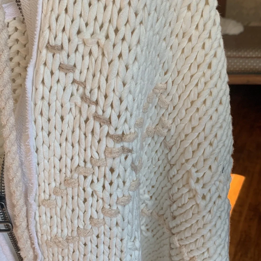 Free people cozy knit mixed media sweater. NWOT. Retail 398‎